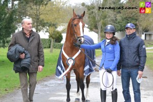 Quabar des Monceaux, son naisseur André Magdelaine, Ninon et Claude, au Salon des Etalons de la FPPL - ph. Pauline Bernuchon