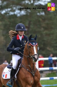 Charlotte Lebas et Quabar des Monceaux lors du Grand Prix du CSIOP de Fontainebleau en avril dernier - ph. Pauline Bernuchon