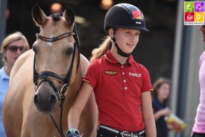 Lucie-Anouk Baumgürtel (Ger) et Zinq Massimilianno FH - ph. Poney As