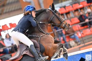 Paul Barussaud et Vahiné de Kergroix affichent une très belle régularité. Tous deux s’imposent dans la vitesse et le Grand Prix As Excellence de Barbaste – ph. Les Garennes