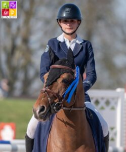 Camille Estrade et Daho du Paradis remportent la vitesse de la Super As de Jardy – ph. Marine Delie