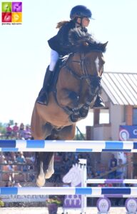 A Saint-Gély-du-Fesc, Brune Faivre et Qopper der Lenn ajoutent deux victoires à leur palmarès – ph. Poney As