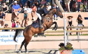 Myla Moulin Teste et D’Zeus des Chesnaies – ph. Poney As