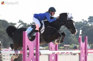 Lilou Helfer et C’Est A Nina Refleh s’imposent à Colmar – ph. Poney As