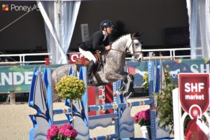 Jinkle du Luot est sacré champion des 4 ans D mâles et hongres sous la selle de Dimitri Lequeux – Poney As